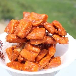 নওগাঁর খাঁটি কটকটি - হাফ কেজি